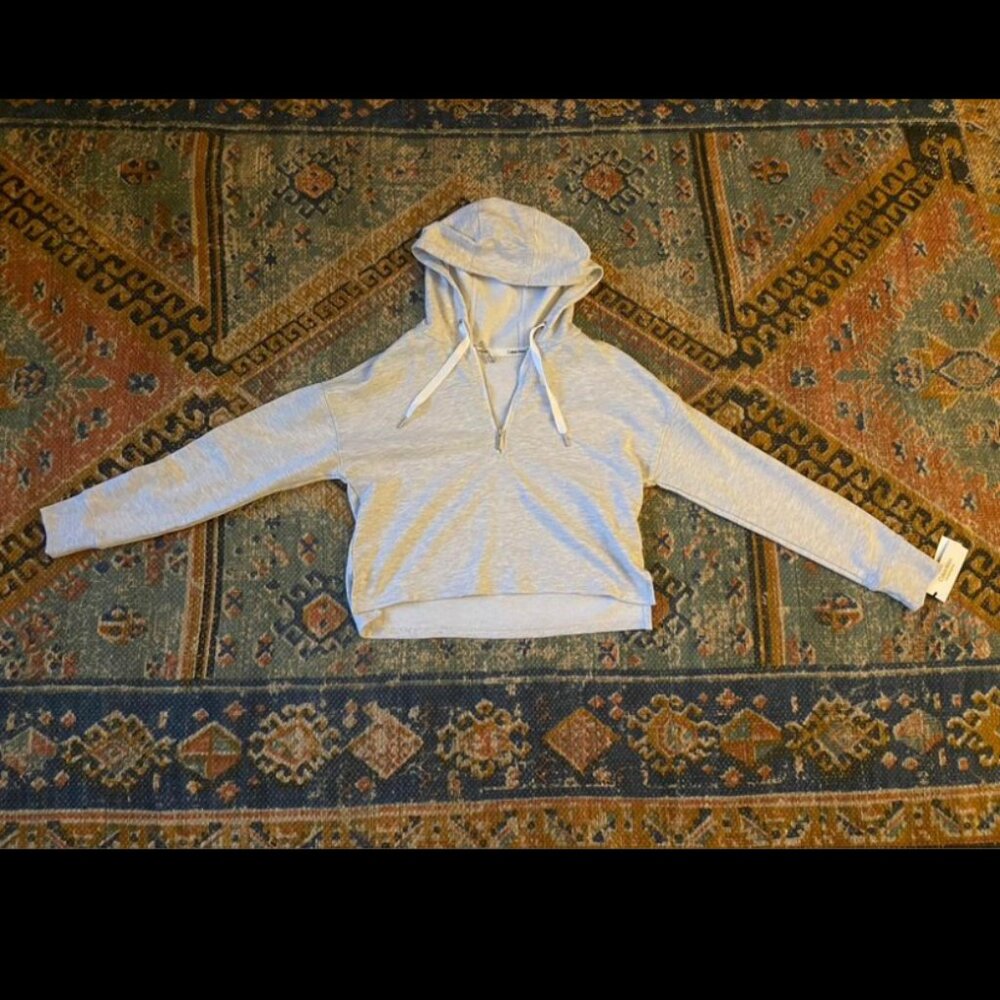 Womens XS Calvin Klein Cropped Sweatshirt - NWT